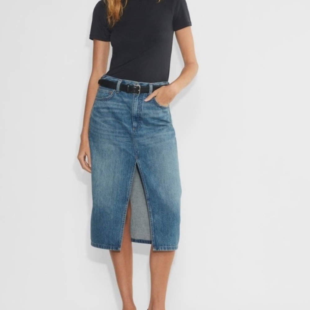 Popular Front Slit Denim Forum Skirt